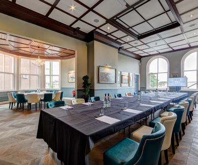 1750 suite 2.jpg