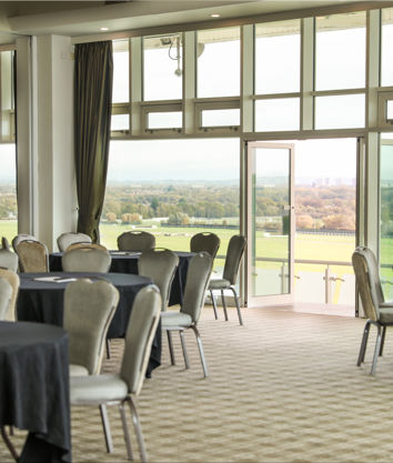 JockeyClubAintreeRacecourse--16.jpg